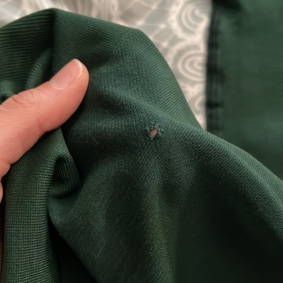 Alphalete Amplify Leggings in Darkest Pine (see pics) - Picture 2 of 6